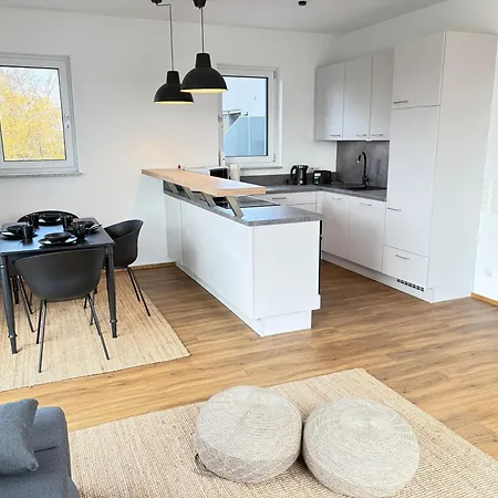Zentral Gelegenes Design-loft Fuer Hoechste Ansprueche Nürnberg