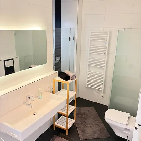 Zentral Gelegenes Design-loft Fuer Hoechste Ansprueche شقة *