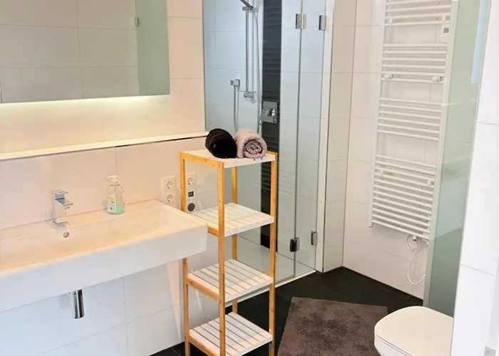 Zentral Gelegenes Design-loft Fuer Hoechste Ansprueche Lejlighed