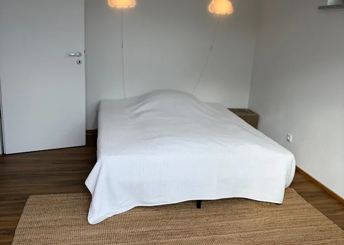 Zentral Gelegenes Design-loft Fuer Hoechste Ansprueche דירה נירנברג