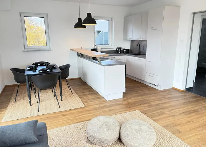 Zentral Gelegenes Design-loft Fuer Hoechste Ansprueche 纽伦堡